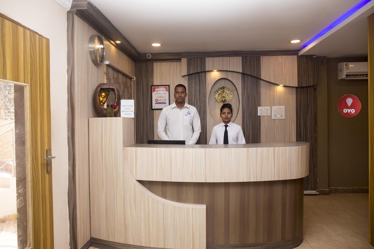 Oyo 3345 Shubham Beach Hotel Puri Esterno foto